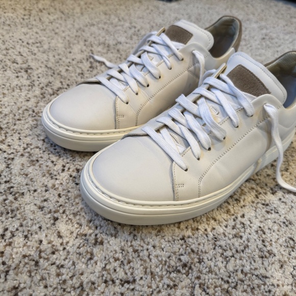 Calfskin sneakers - Picture 2 of 9